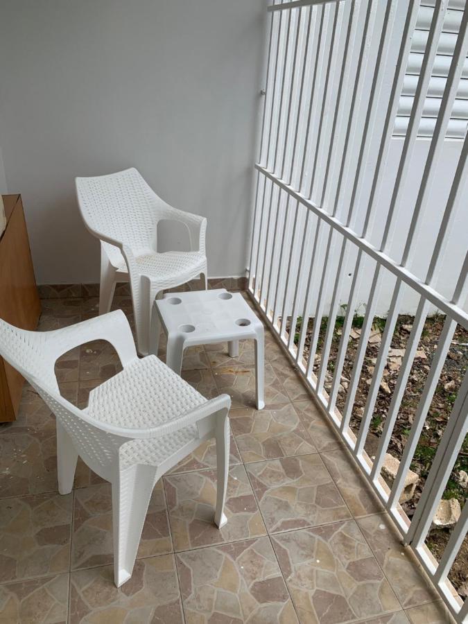Crab Island Adventures Apartments Vieques Exteriör bild